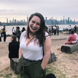 Meet your Posher, Cayli